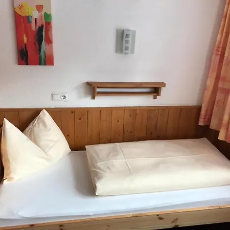 Haus Steissbach Apartmán *